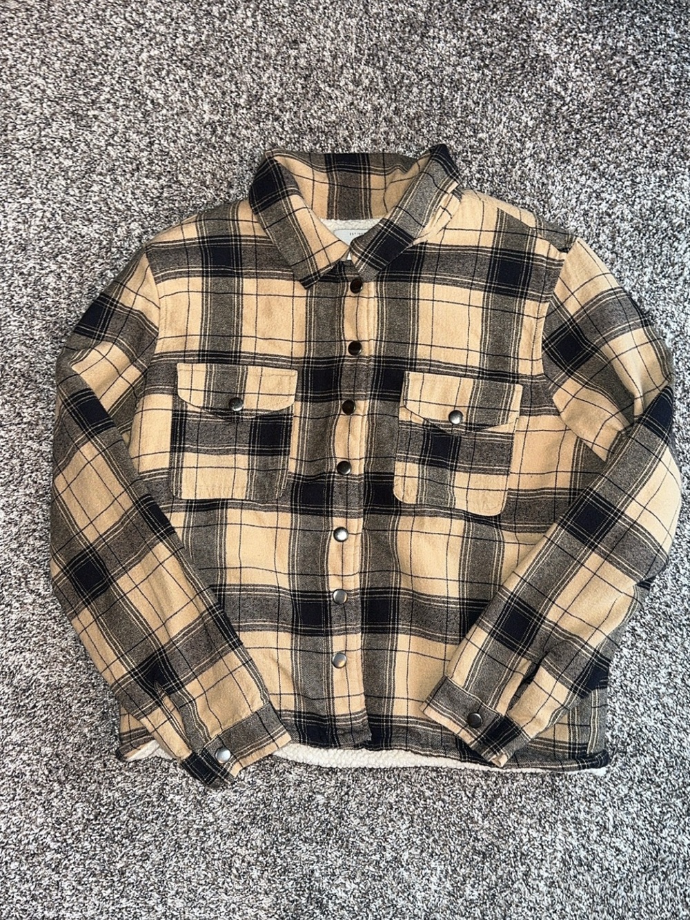 Women’s fur lined plaid shirt
